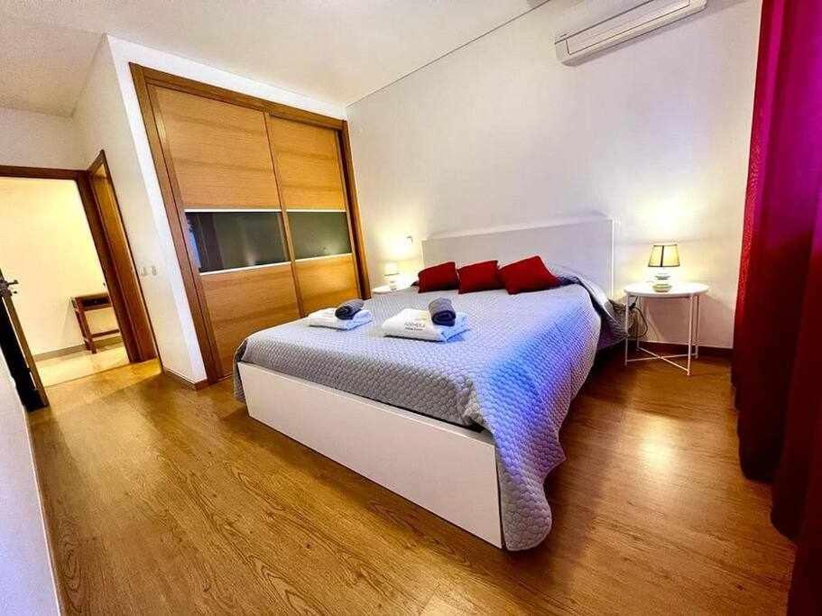 Mar E Sol By T3 Wifi E Estacionamento Apartment Quarteira Exterior photo